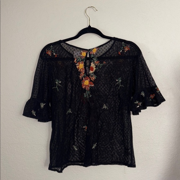 Maeve Embroidered Floral Polka Dot Mesh Cadiz Top - Picture 7 of 7